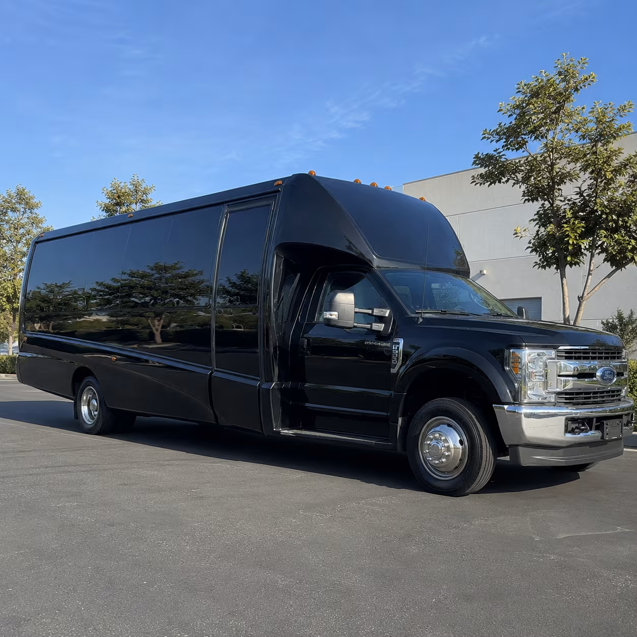 Moreno Valley Birthday, Sweet 16, & Quinceañera Transportation party bus exterior