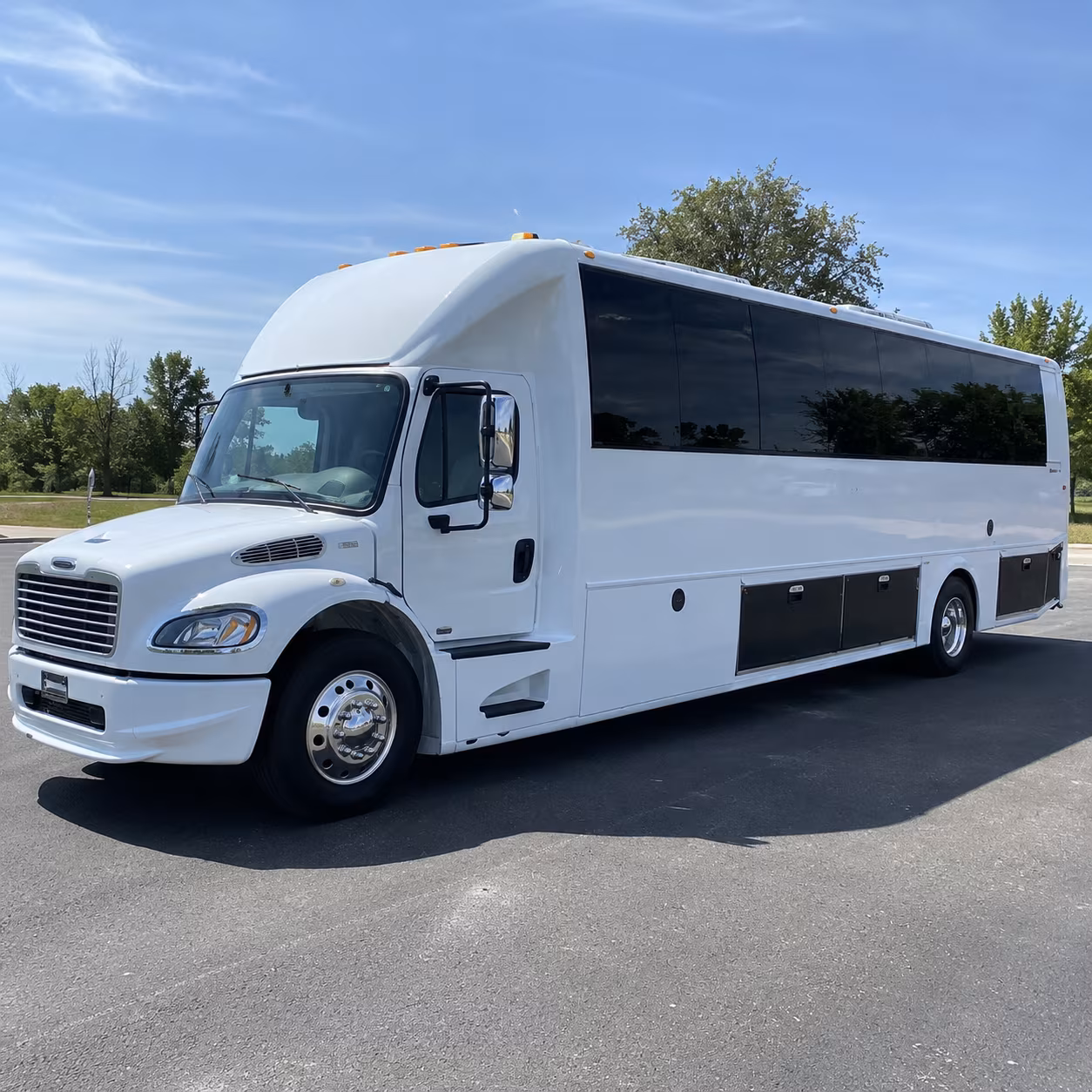 Moreno Valley Birthday, Sweet 16, & Quinceañera Transportation party bus exterior