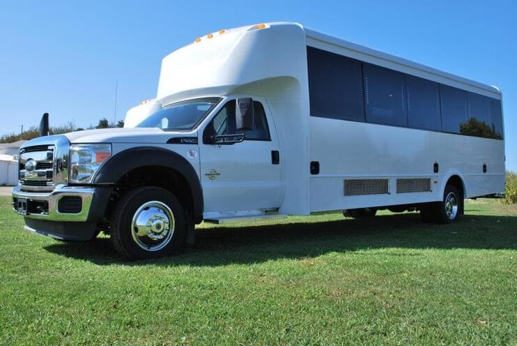 Anaheim 15-35 Passenger Minibuses